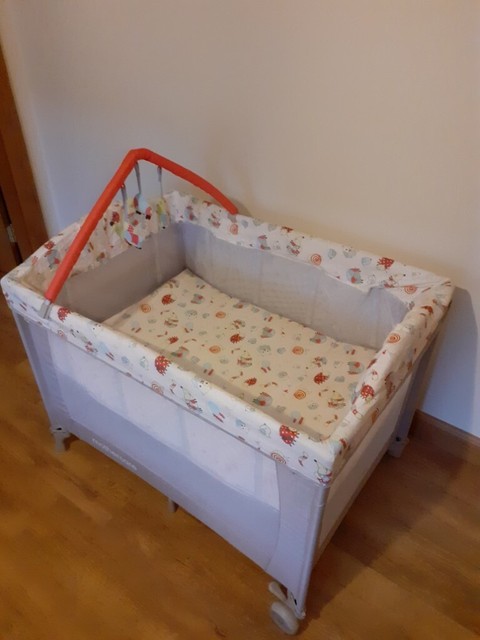 2 level travel cot